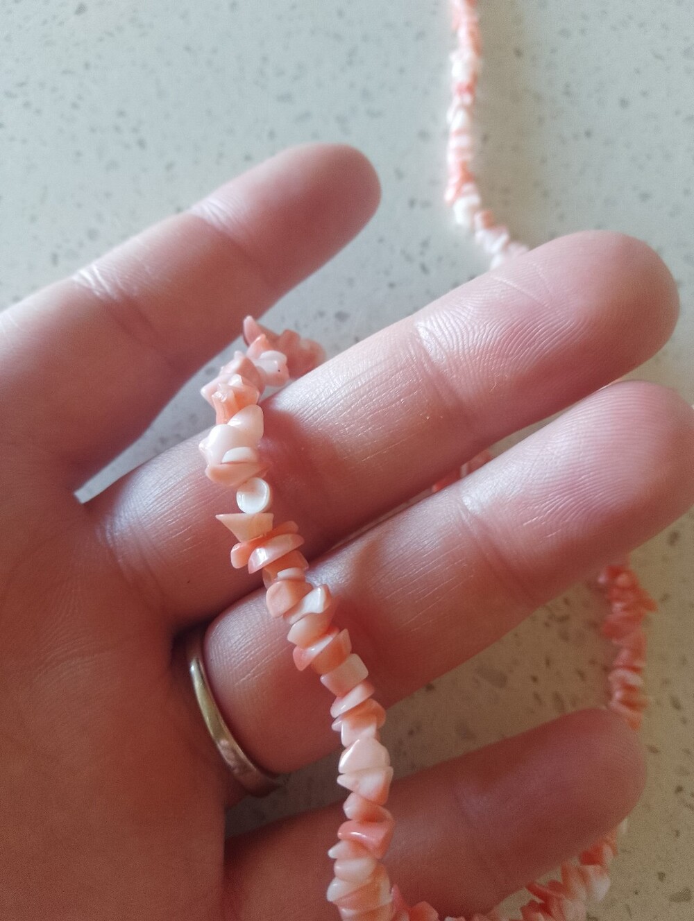 Pink Shell Necklace - Picture 4 of 4